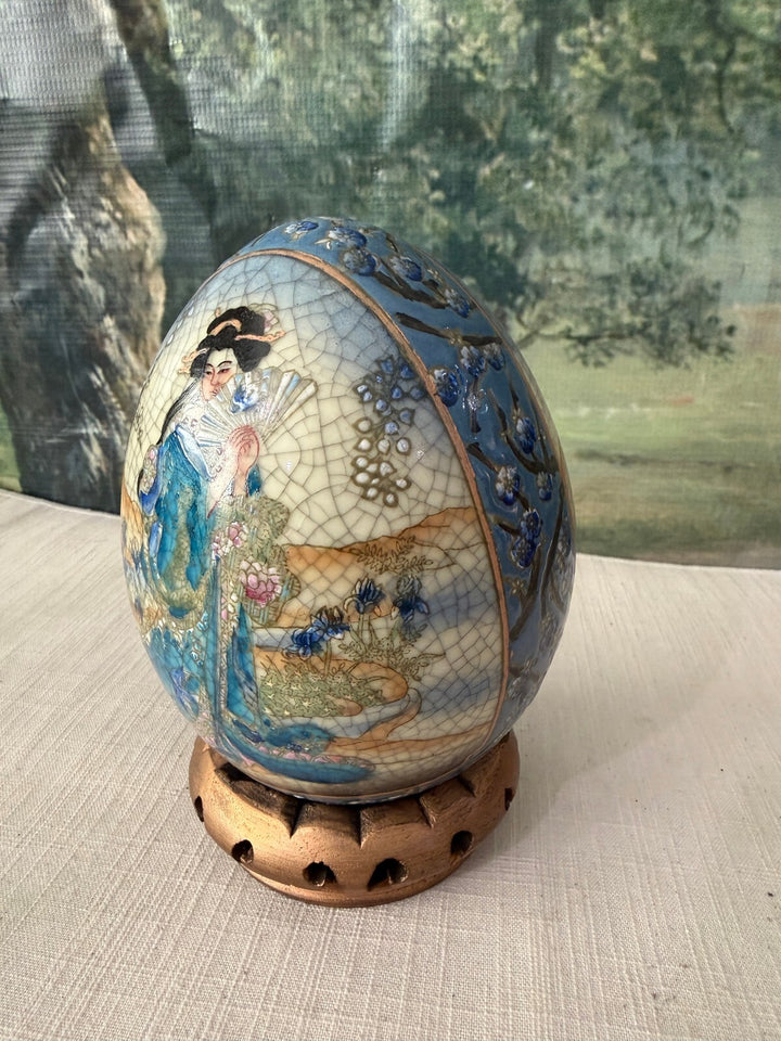 Decorative egg with stand