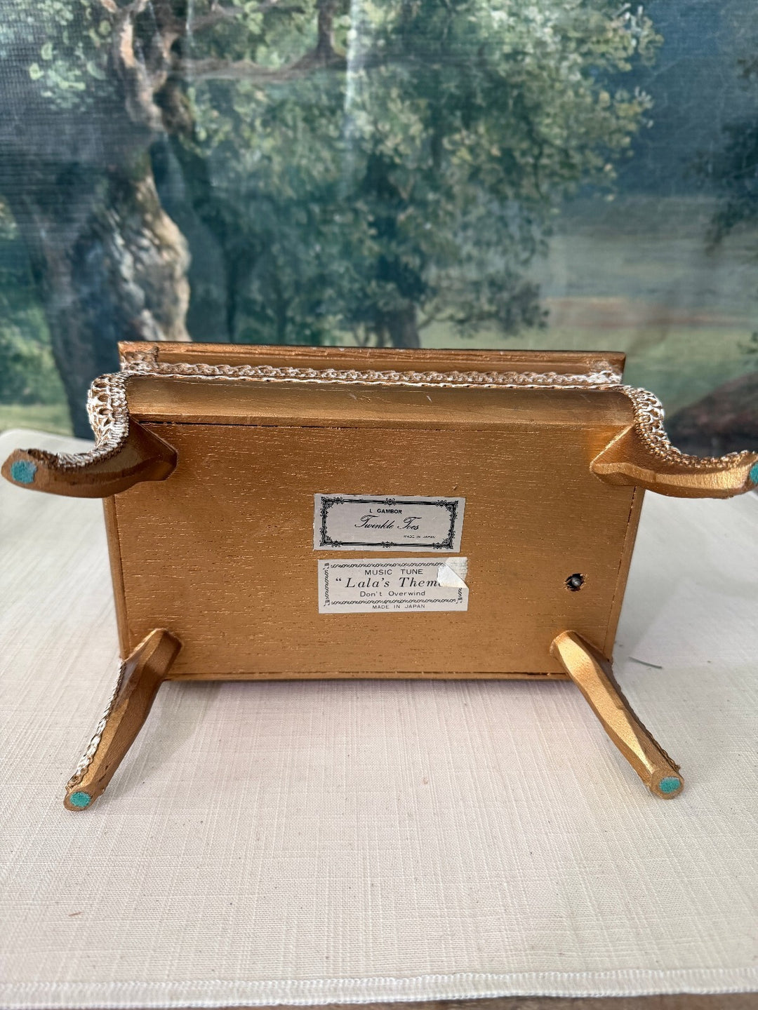 Footed trinket box with ballerina scene