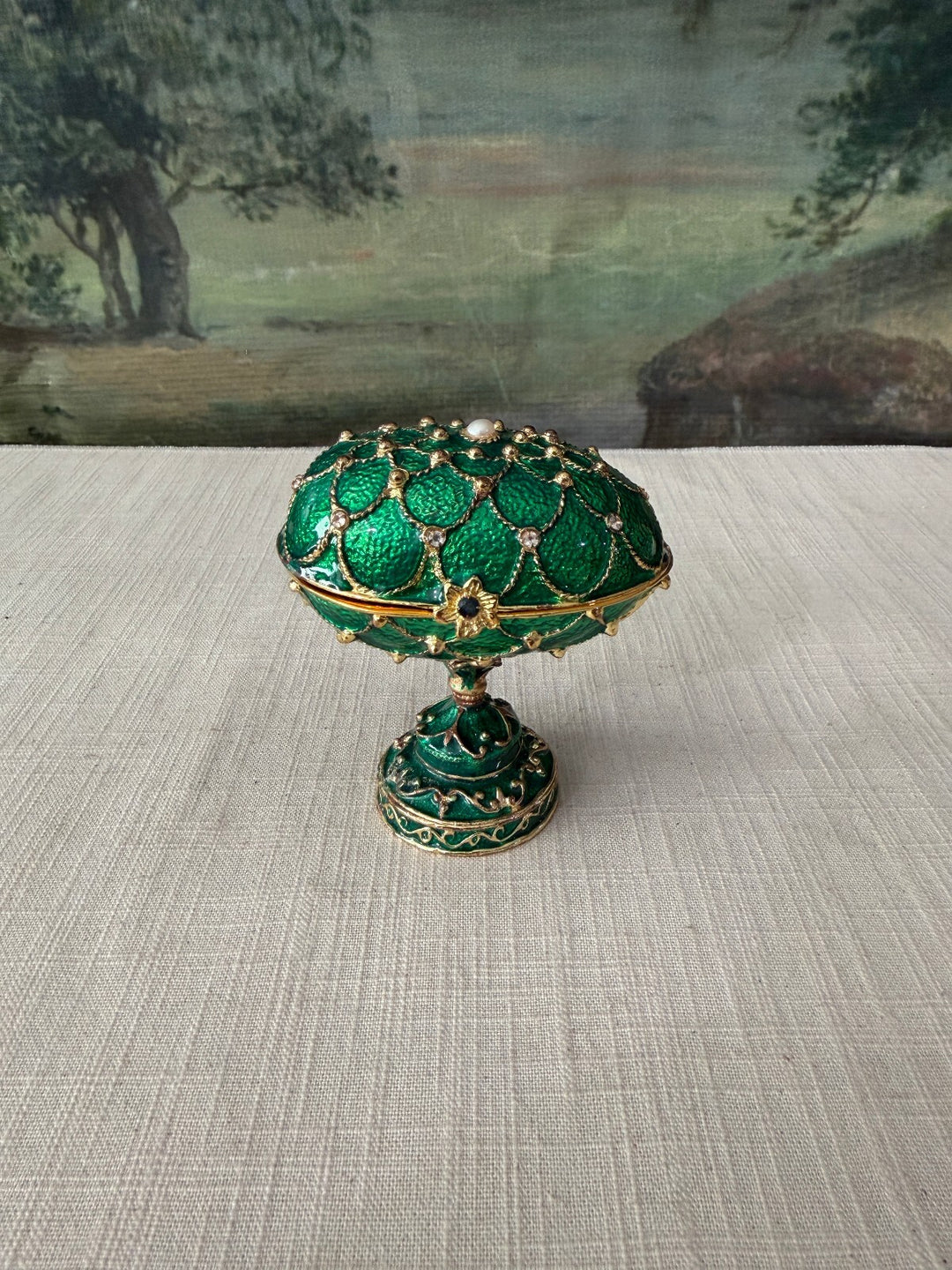 Green jeweled egg music box