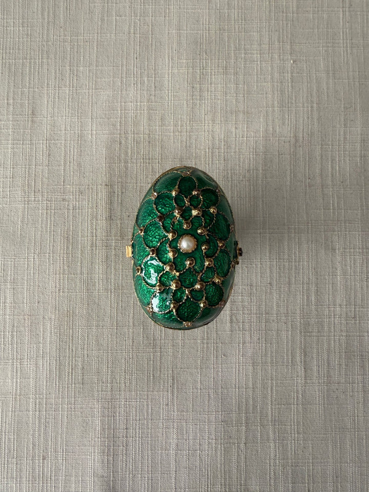 Green jeweled egg music box