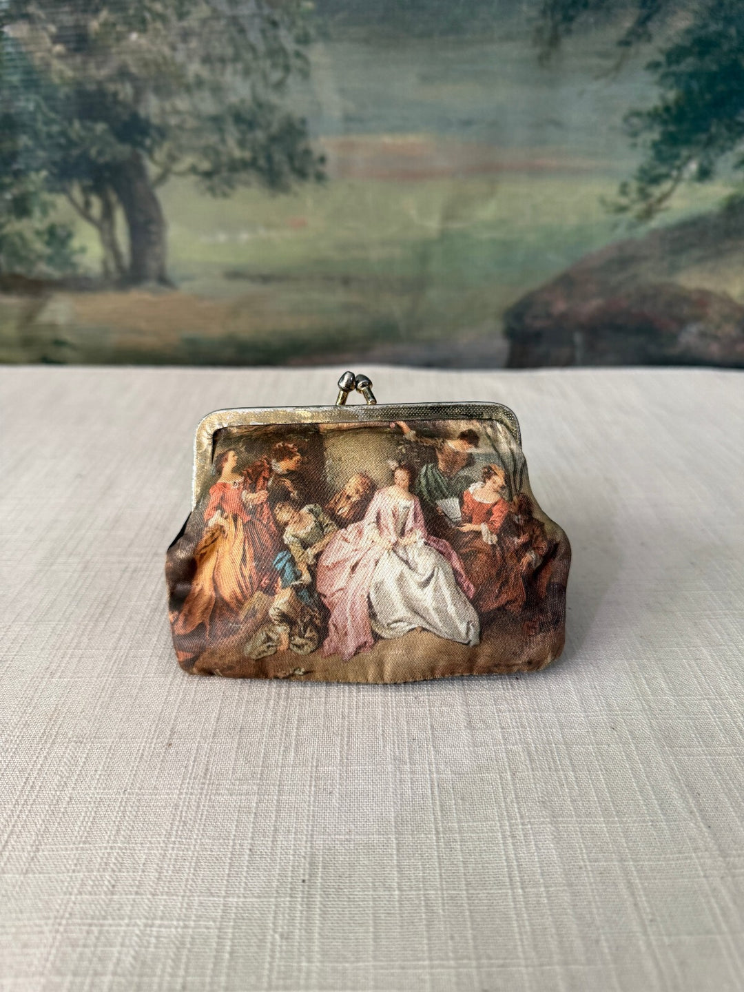 Vintage Scenic Kiss Lock Coin Purse