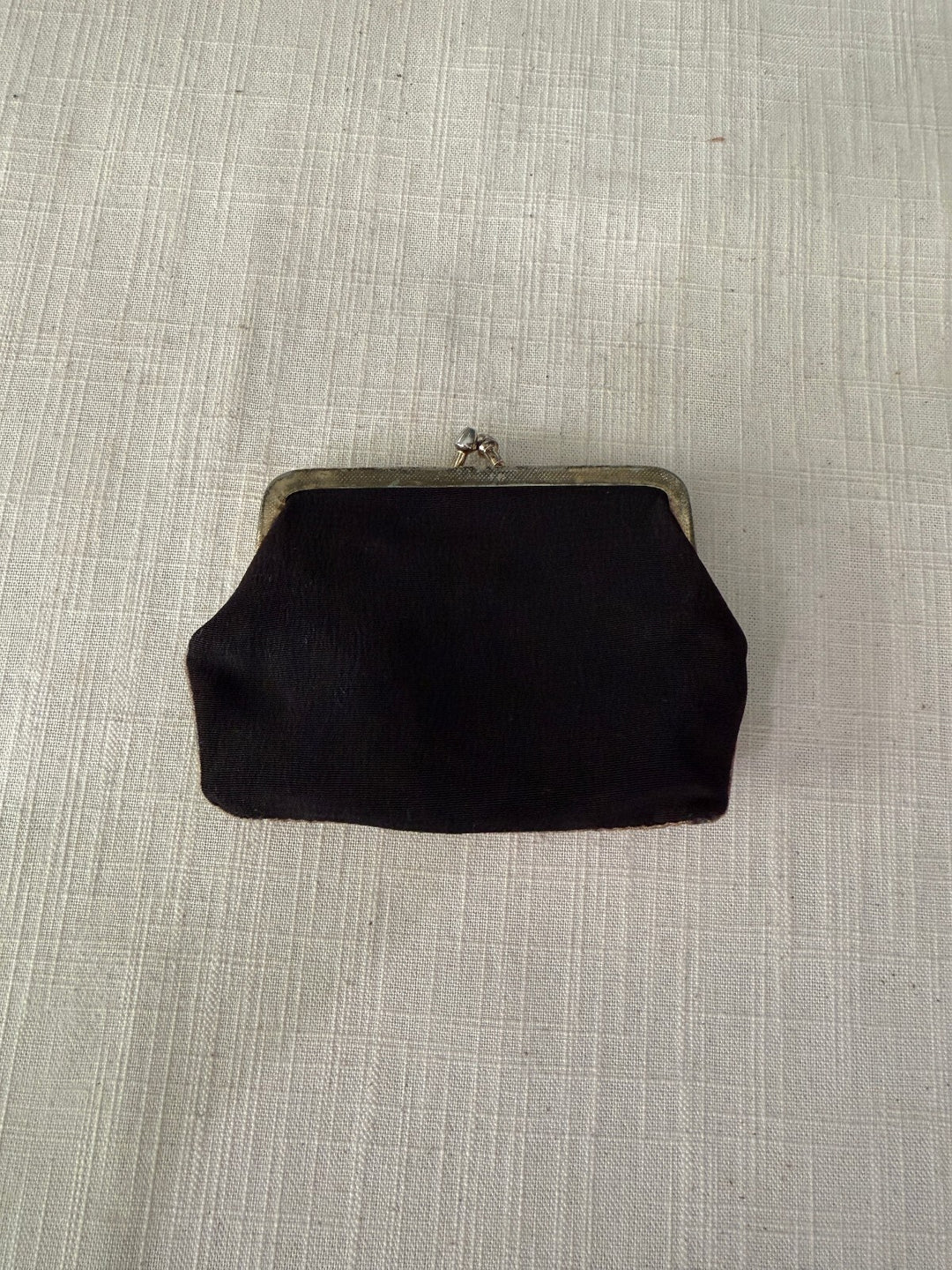 Vintage Scenic Kiss Lock Coin Purse