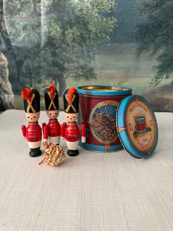 Vintage Toy Soldier Drum Container with 4 Soldier Ornaments