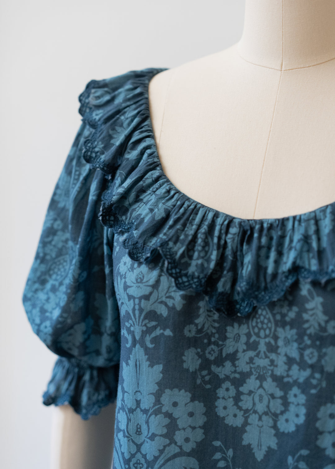 The Isla Nightgown in Damask